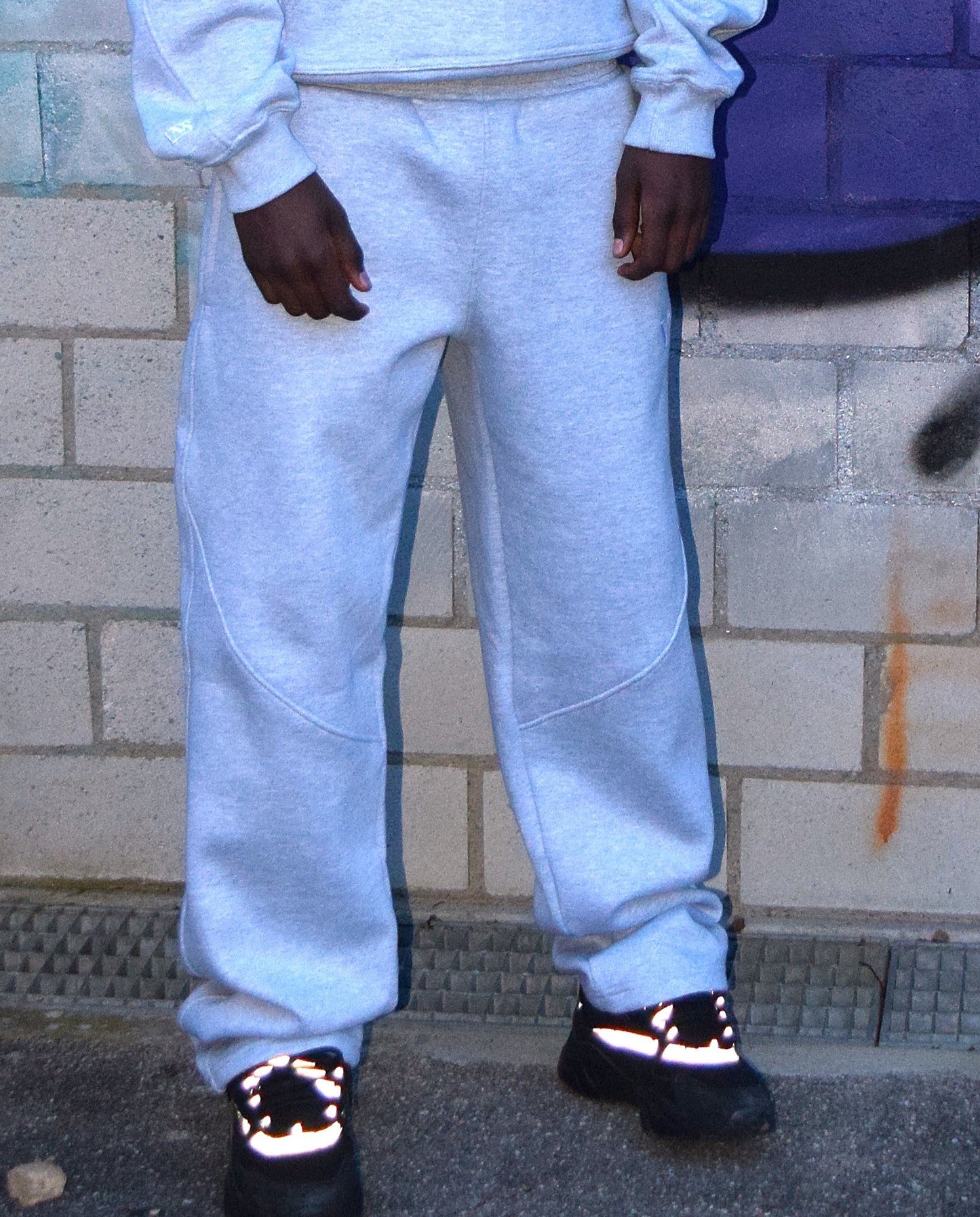 Open Leg Jogger Gray